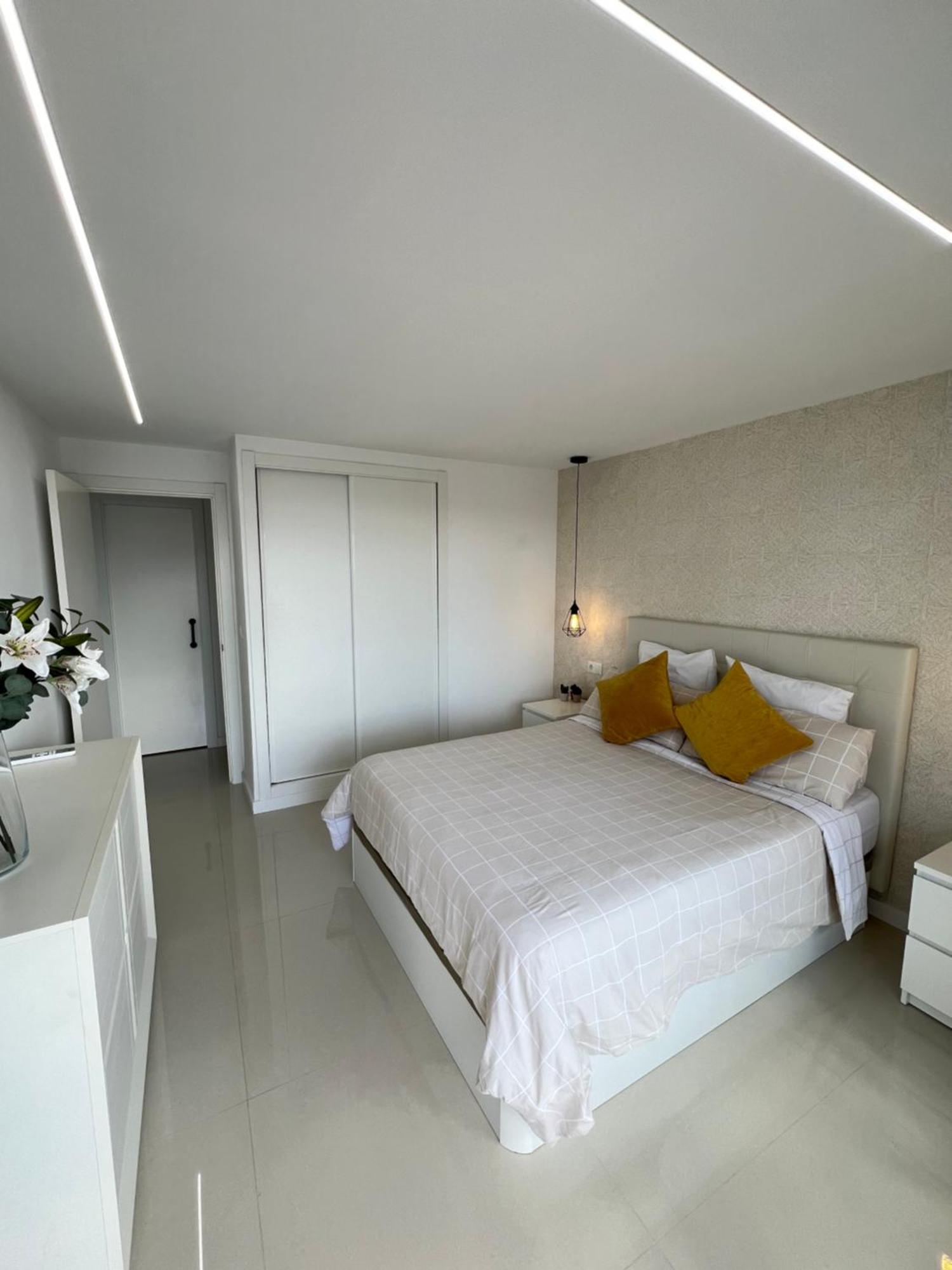 Luxury Bonanza Apartment Беналмадена Екстериор снимка